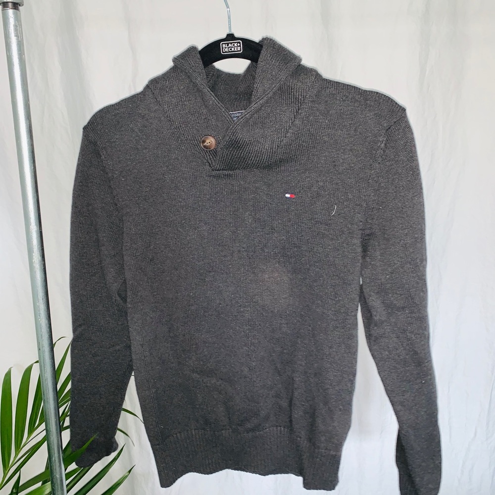 Brand new Tommy Hilfiger 100% cotton sweater